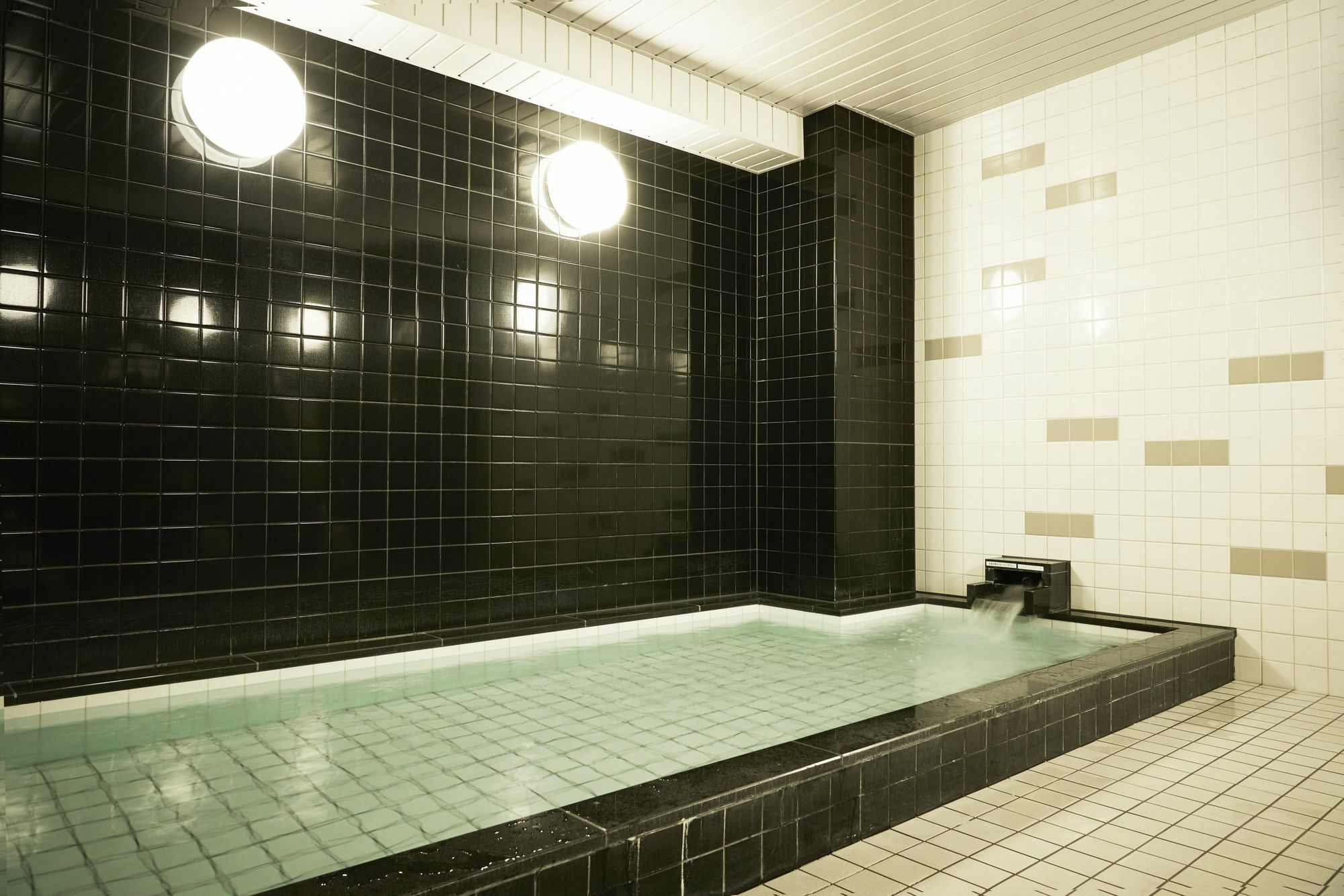 Hotel kapsul First Akihabara Showa-dori Tokyo